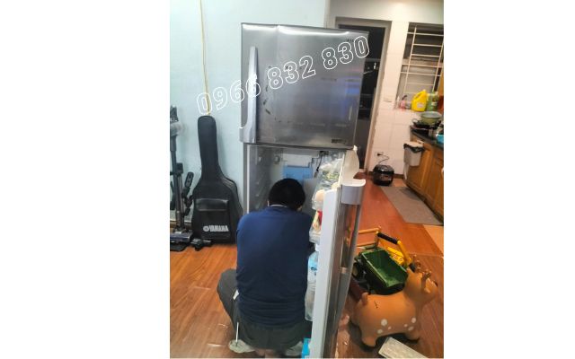 sửa tủ lạnh Hitachi tại Sài Đồng 